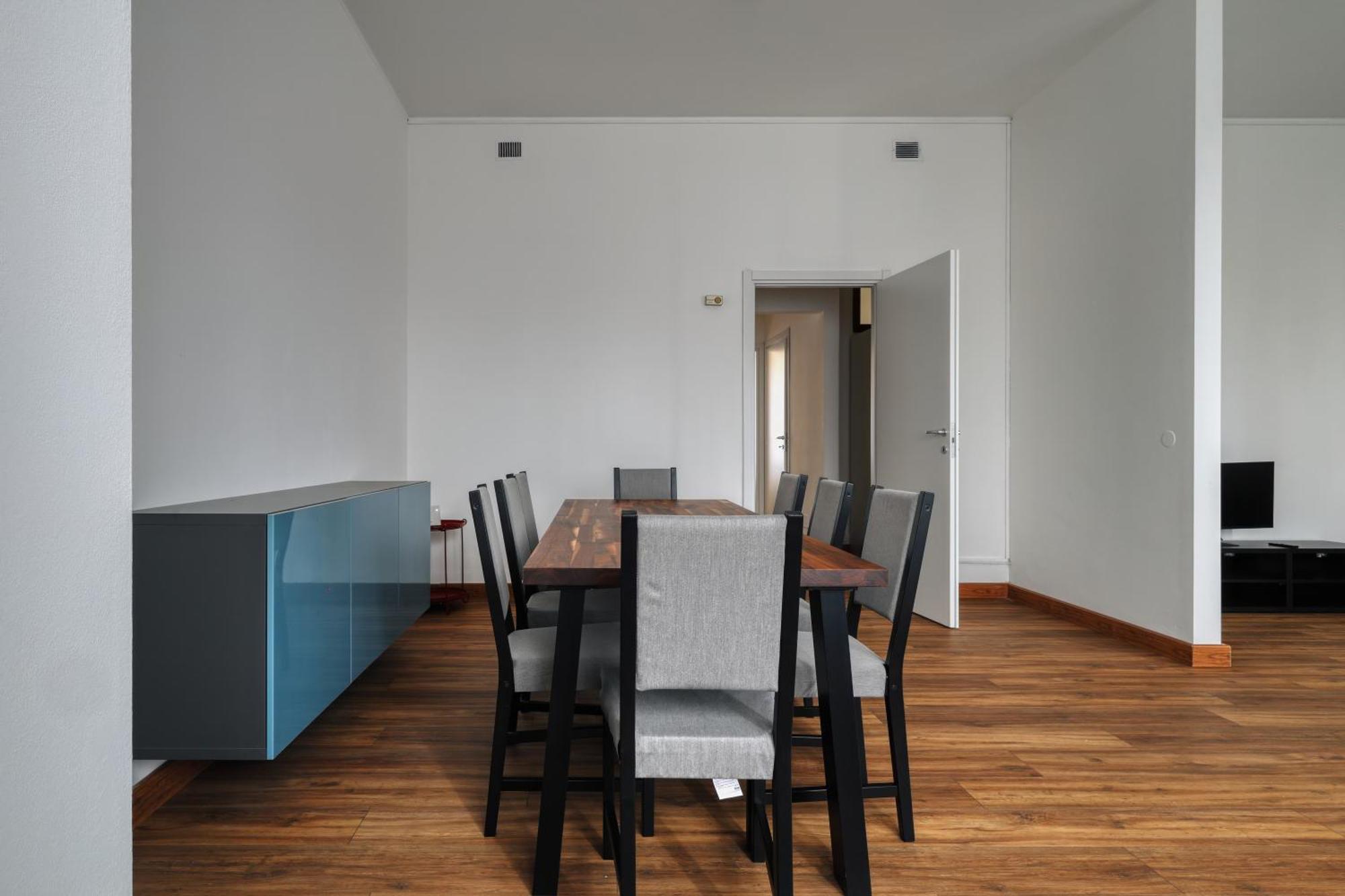 Joivy Chic 3-Bed Flat Near Colonne Di San Lorenzo Milano Dış mekan fotoğraf