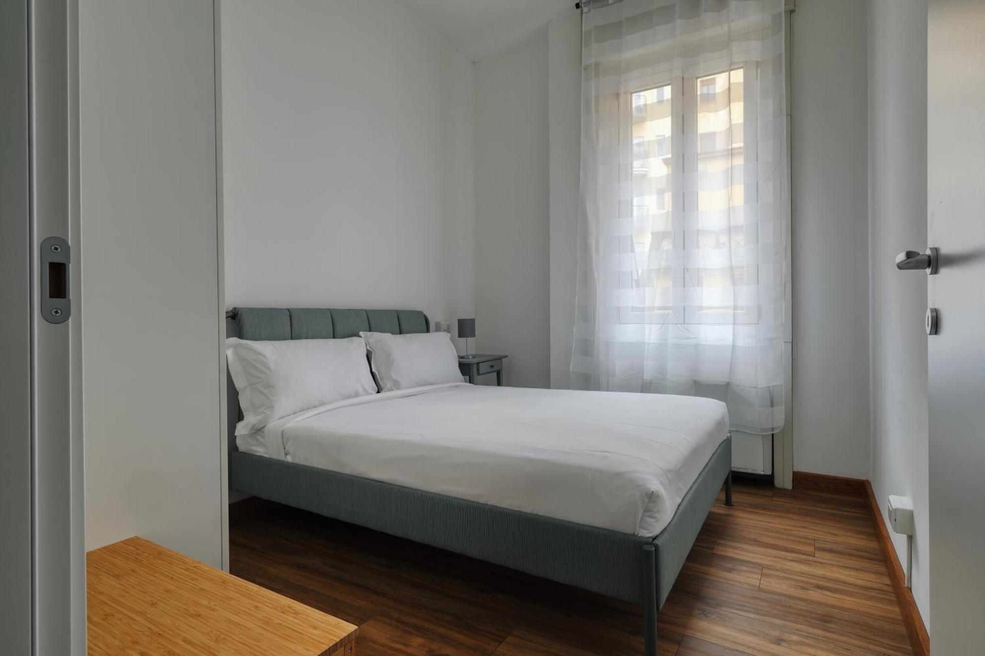 Joivy Chic 3-Bed Flat Near Colonne Di San Lorenzo Milano Dış mekan fotoğraf