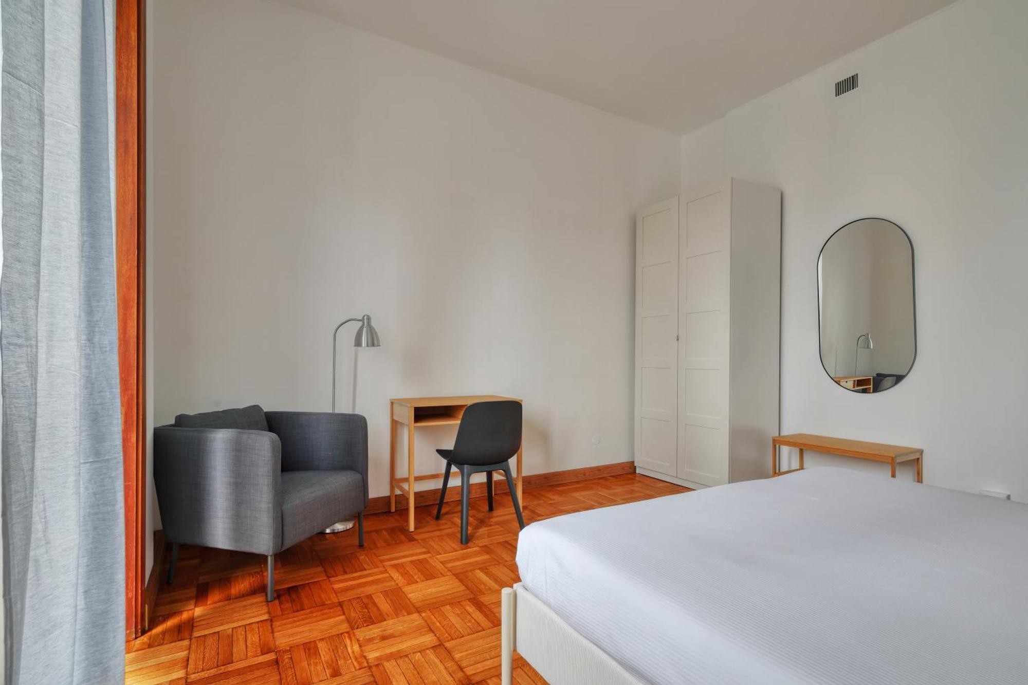 Joivy Chic 3-Bed Flat Near Colonne Di San Lorenzo Milano Dış mekan fotoğraf