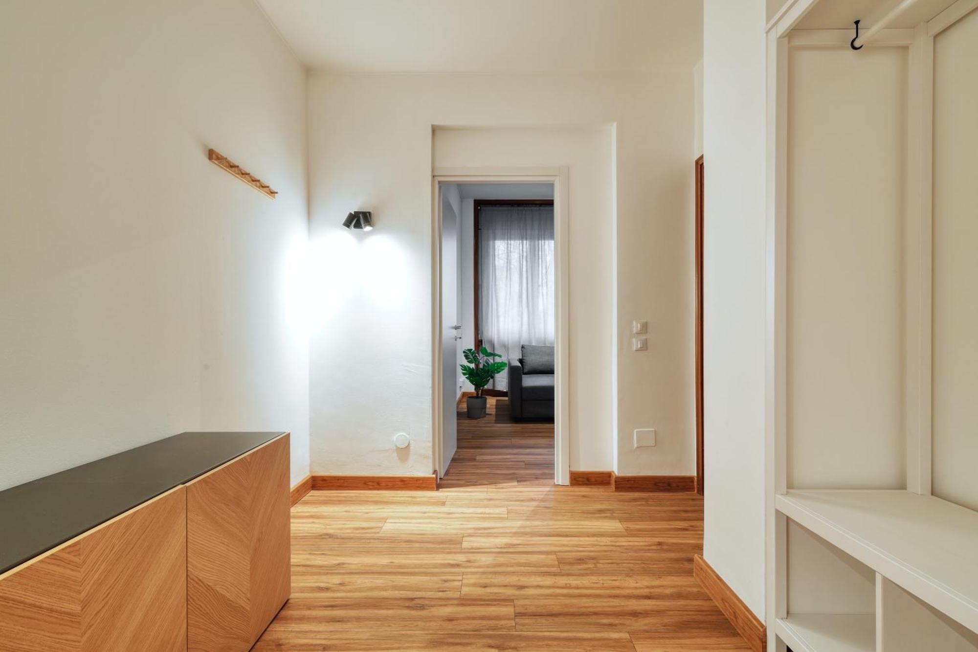 Joivy Chic 3-Bed Flat Near Colonne Di San Lorenzo Milano Dış mekan fotoğraf
