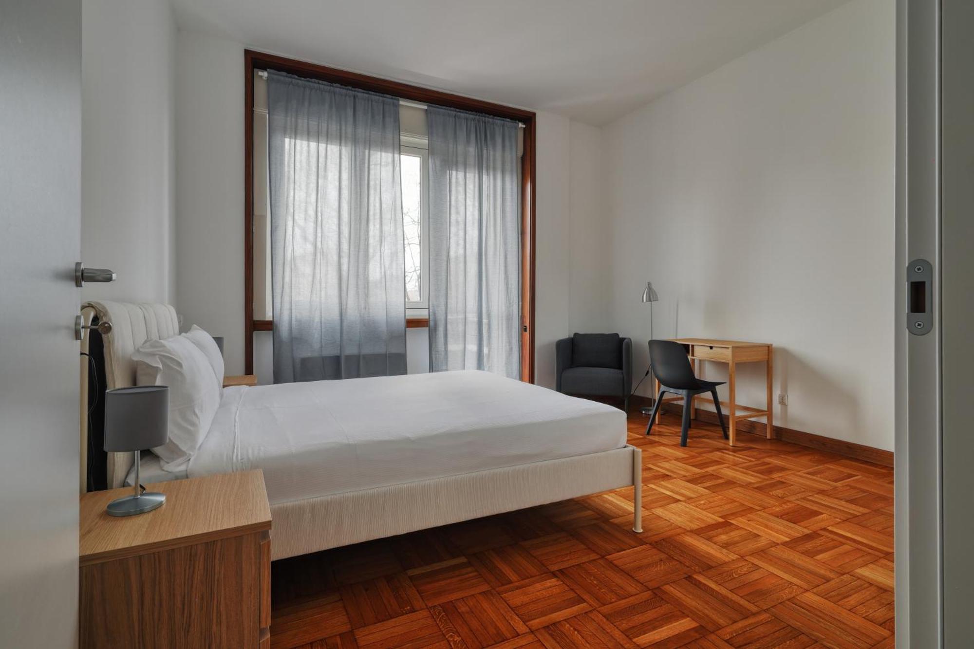 Joivy Chic 3-Bed Flat Near Colonne Di San Lorenzo Milano Dış mekan fotoğraf