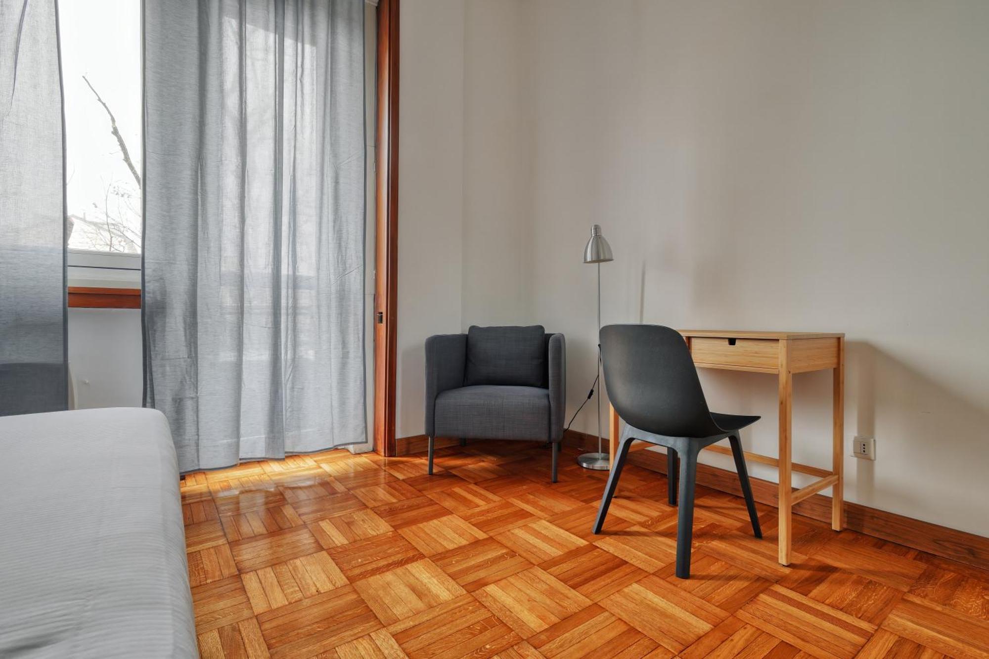 Joivy Chic 3-Bed Flat Near Colonne Di San Lorenzo Milano Dış mekan fotoğraf